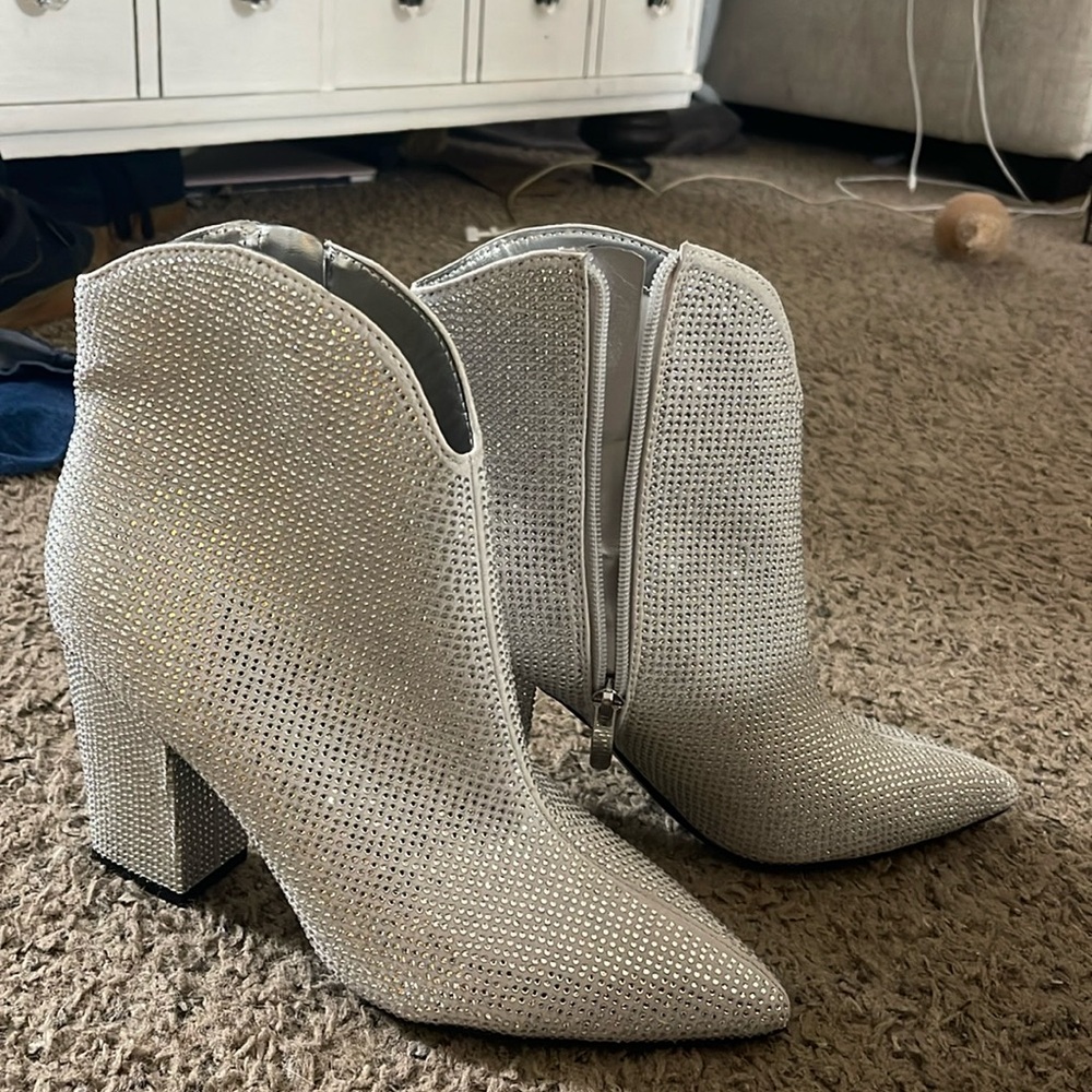 Nine West Sparkly Boots